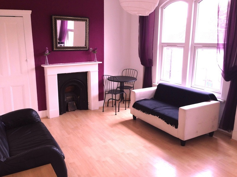 1 bed Victorian conversation flat available now including all bills 
